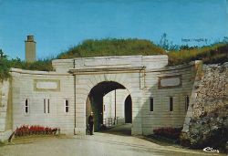 Entrée fort des pompiers