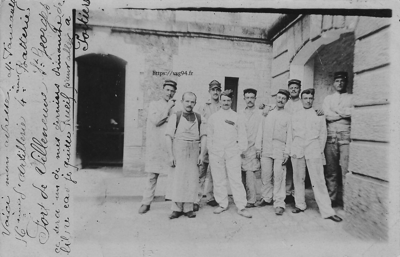 Le fort (construction 1876-1879) avant 1907, Les artilleurs