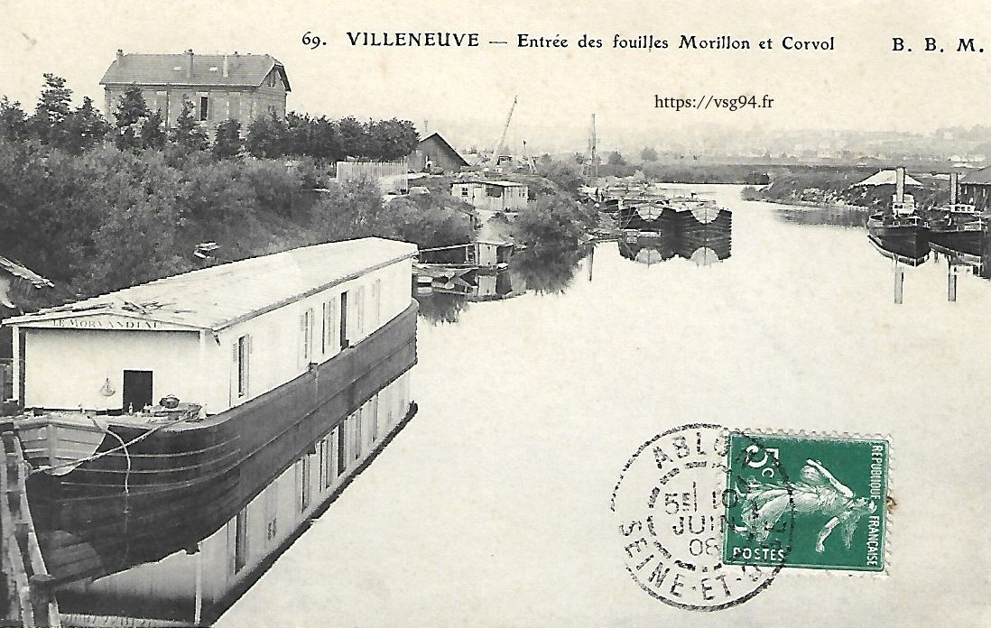 Entrée du site des fouilles archéologiques des sablières Morillon-Corvol