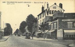 Rue de Paris, à droite rue de la Marne