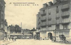 Entrée de la rue de Paris, prise au niveau du rond-point