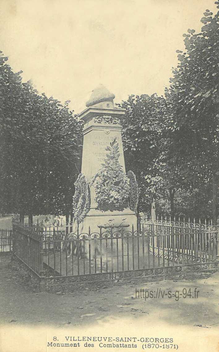 Le square Henri Badillon, monument dédié aux morts de la guerre de 1870