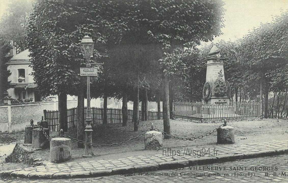 Le square Henri Badillon, monument dédié aux morts de la guerre de 1870