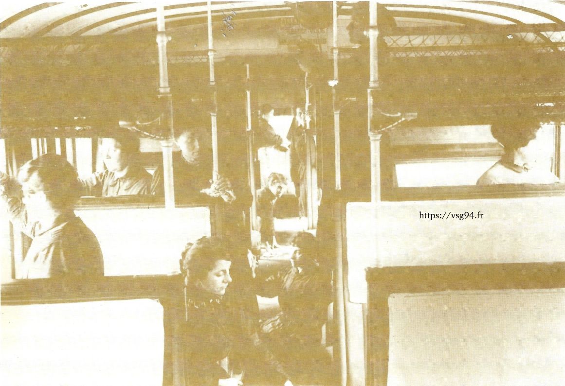 1917 nettoyage, balayage, astiquage, lavage des parquets, mastiquage des baies